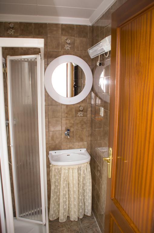 Отель Casa Marifina Enguera Экстерьер фото