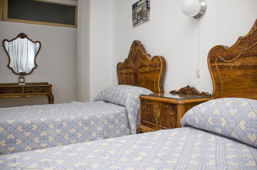 Отель Casa Marifina Enguera Экстерьер фото